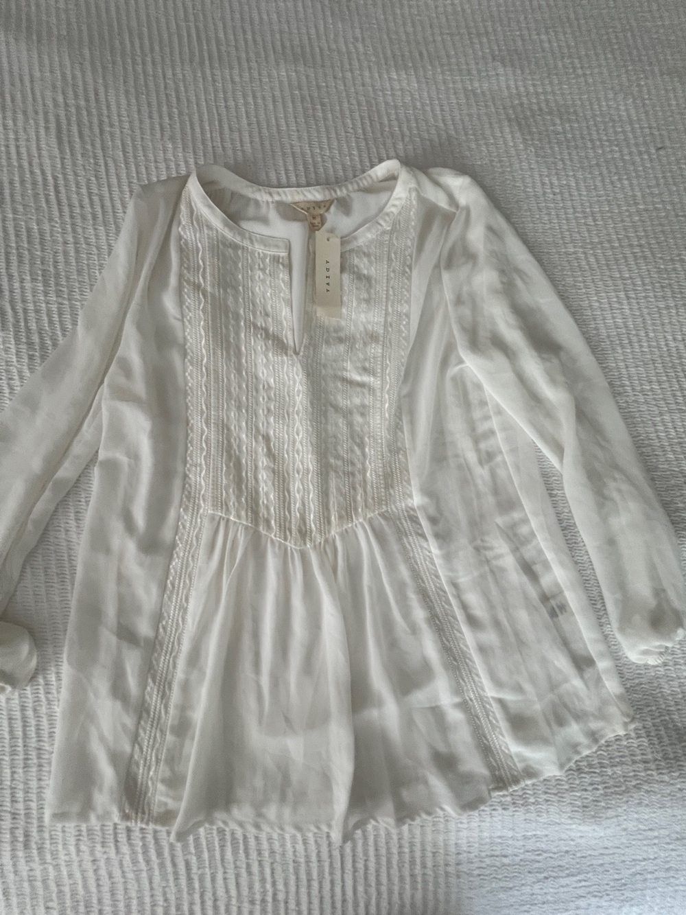 Adiva Lightweight White Lace-Trim Women’s Blouse